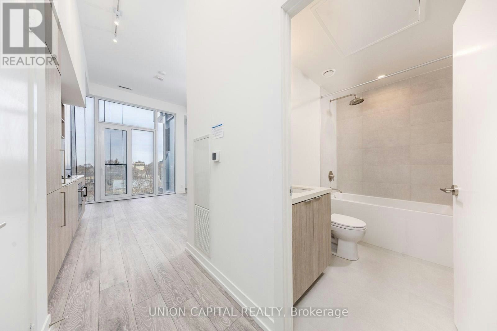 1007-2020 Bathurst Street, Toronto, ON, M5P 0A6 - 3