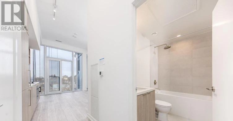 1007-2020 Bathurst Street, Toronto, ON, M5P 0A6 - 3