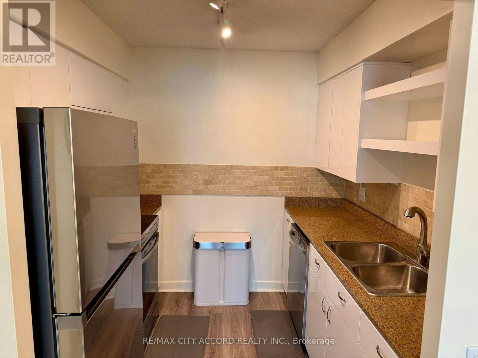 2102-361 Front Street W, Toronto, ON, M5V 3R5 - 11