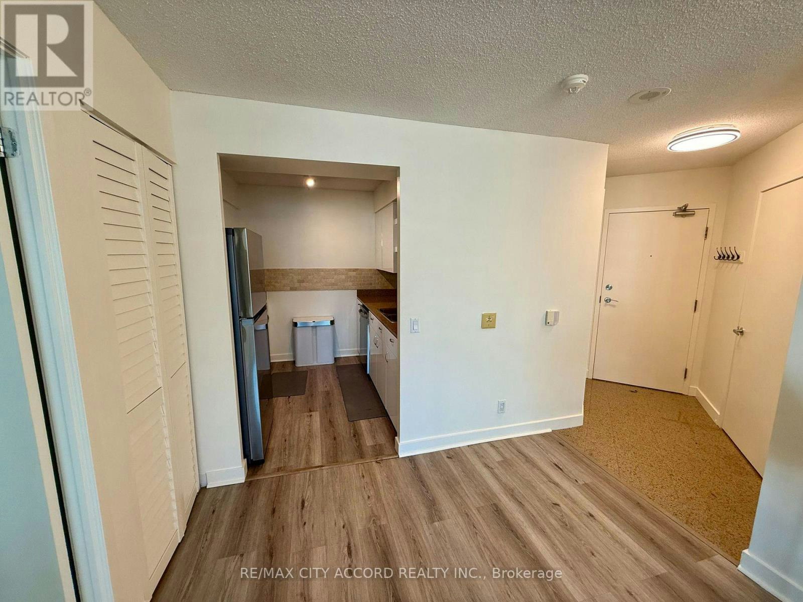 2102-361 Front Street W, Toronto, ON, M5V 3R5 - 14