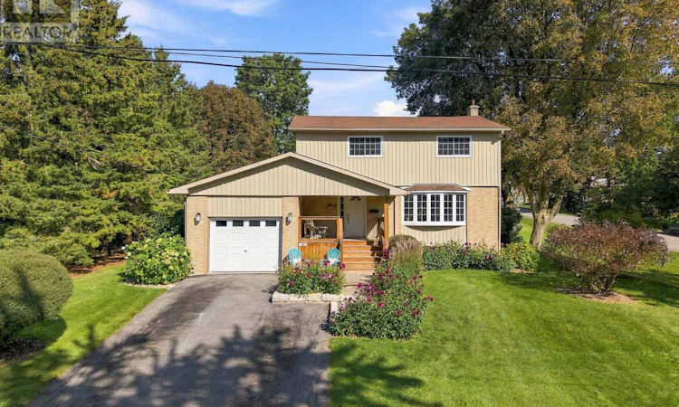 6 Lenore Avenue