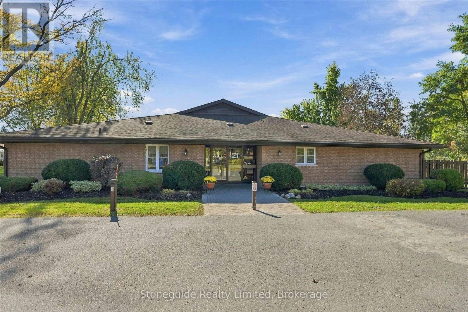 10-21 Paddock Wood, Peterborough, ON, K9H 7H2