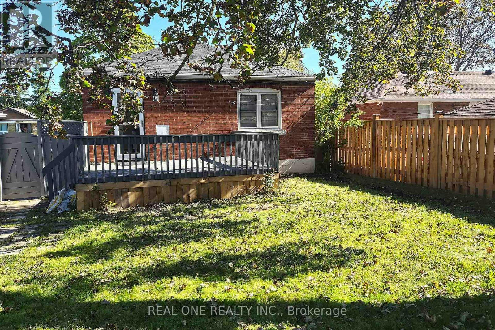 BASEMENT-15 Castille Avenue, Toronto, ON, M1R 2B9 - 6