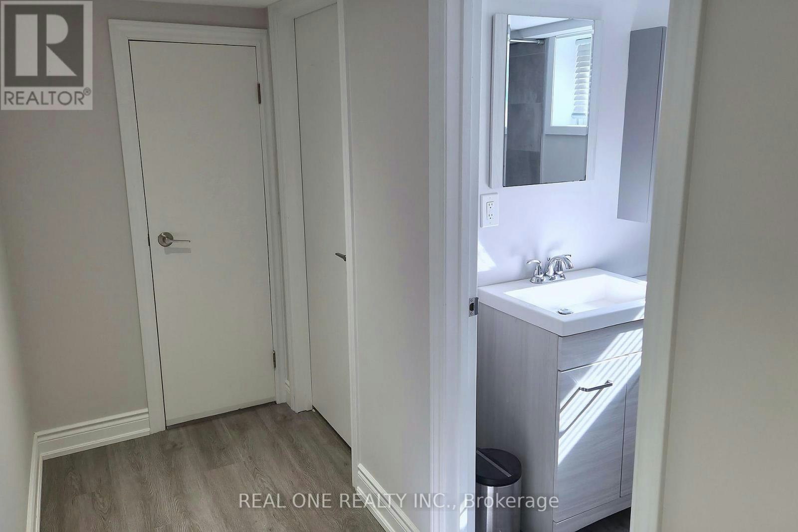 BASEMENT-15 Castille Avenue, Toronto, ON, M1R 2B9 - 23