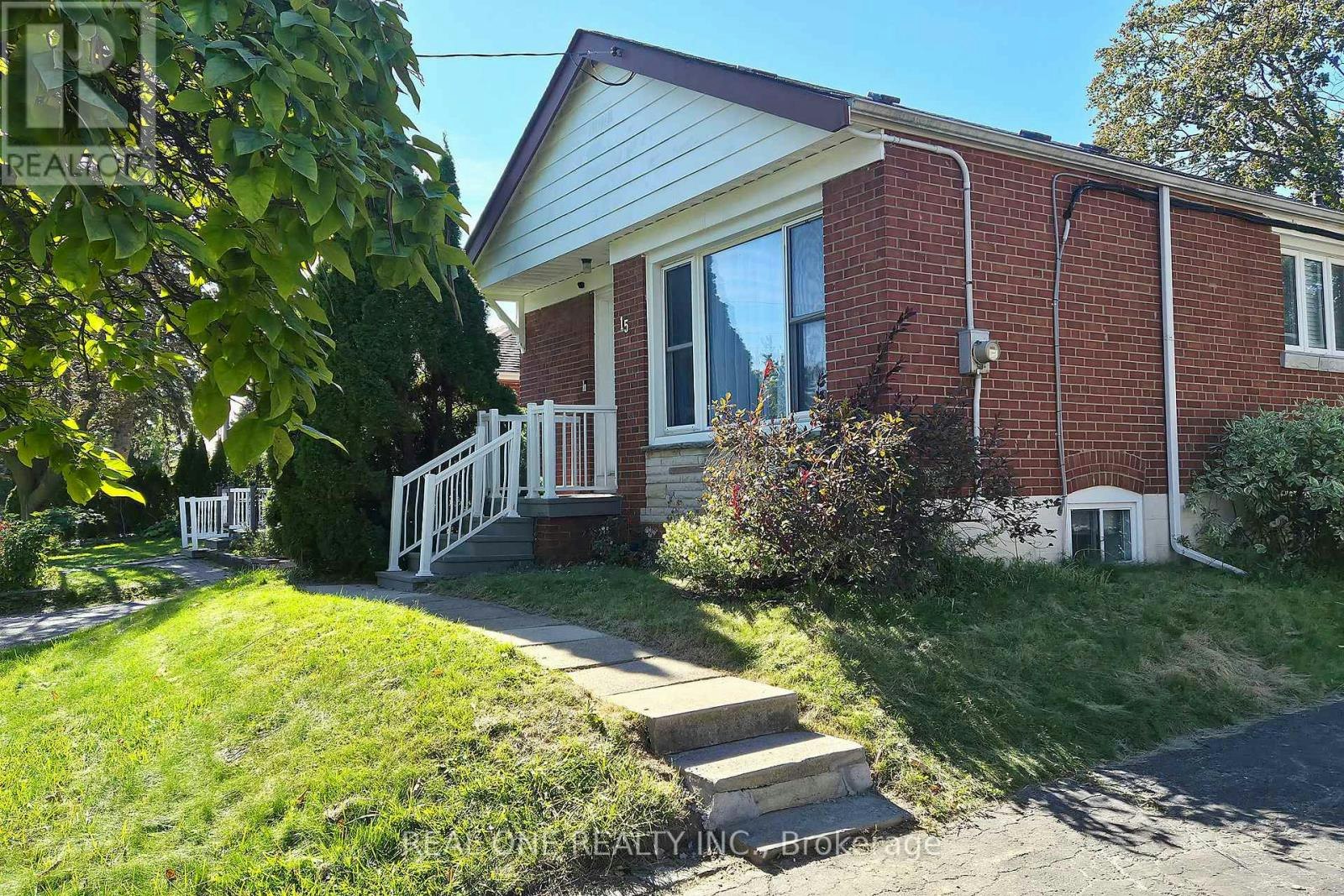BASEMENT-15 Castille Avenue, Toronto, ON, M1R 2B9 - 4