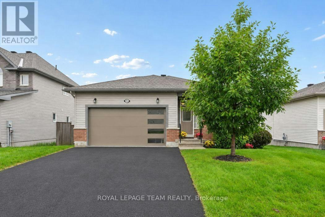 253 Edey Street, Arnprior, ON, K7S 0G3