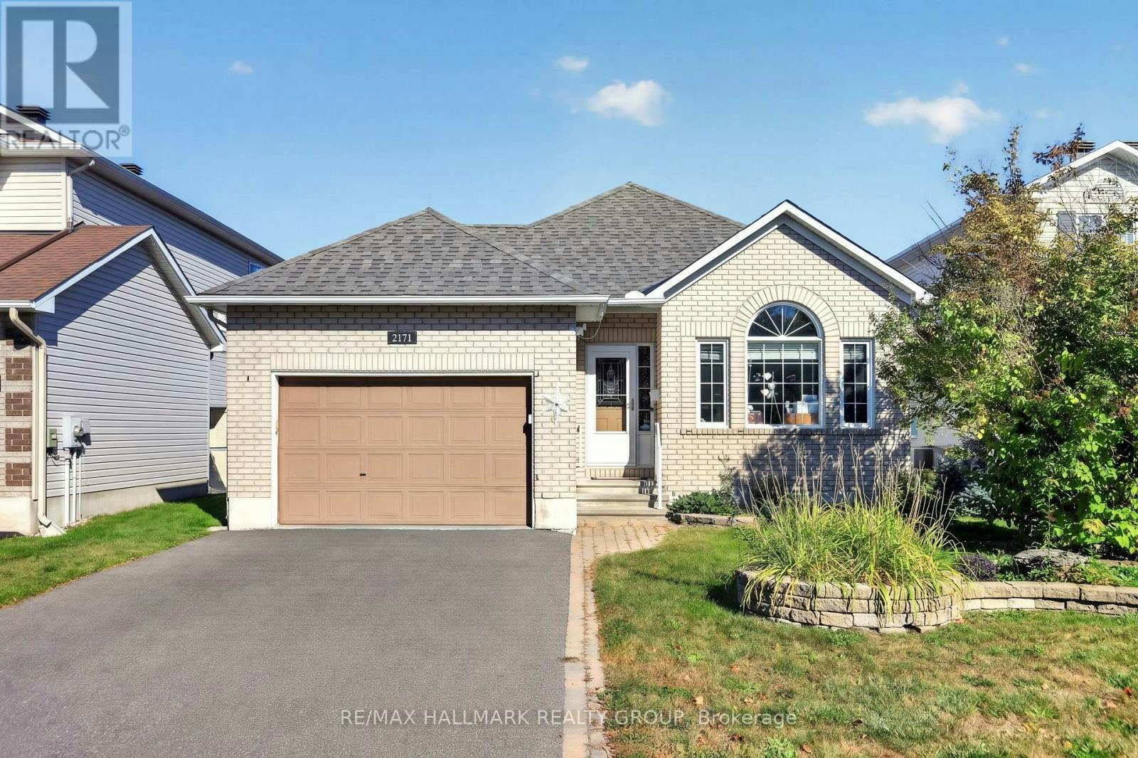 2171 Descartes Street, Ottawa, ON, K4A 4E4