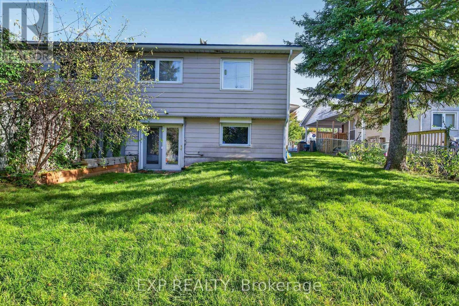 109 Woodfield Drive N, Ottawa, ON, K2G 0A1 - 39