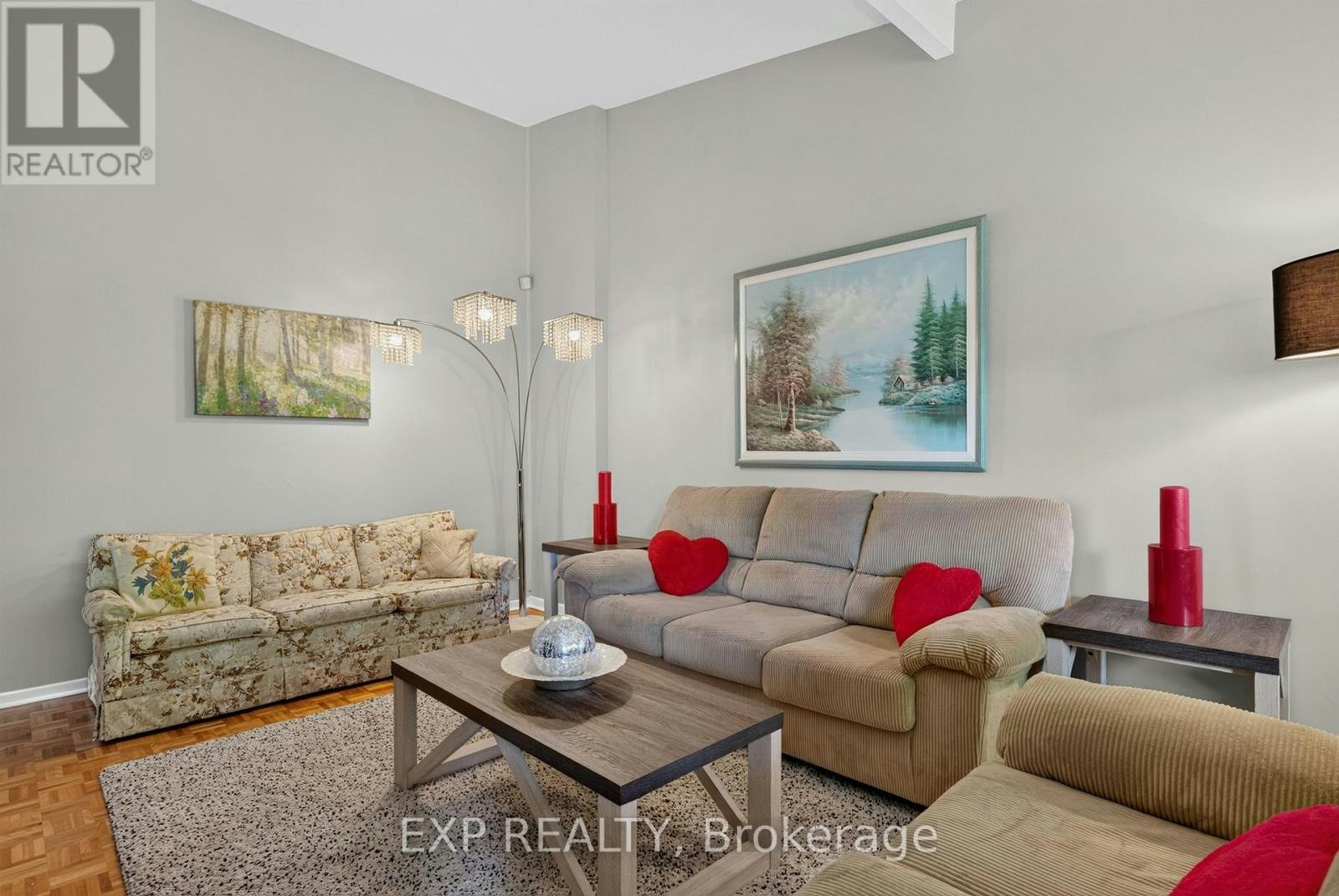 109 Woodfield Drive N, Ottawa, ON, K2G 0A1 - 5
