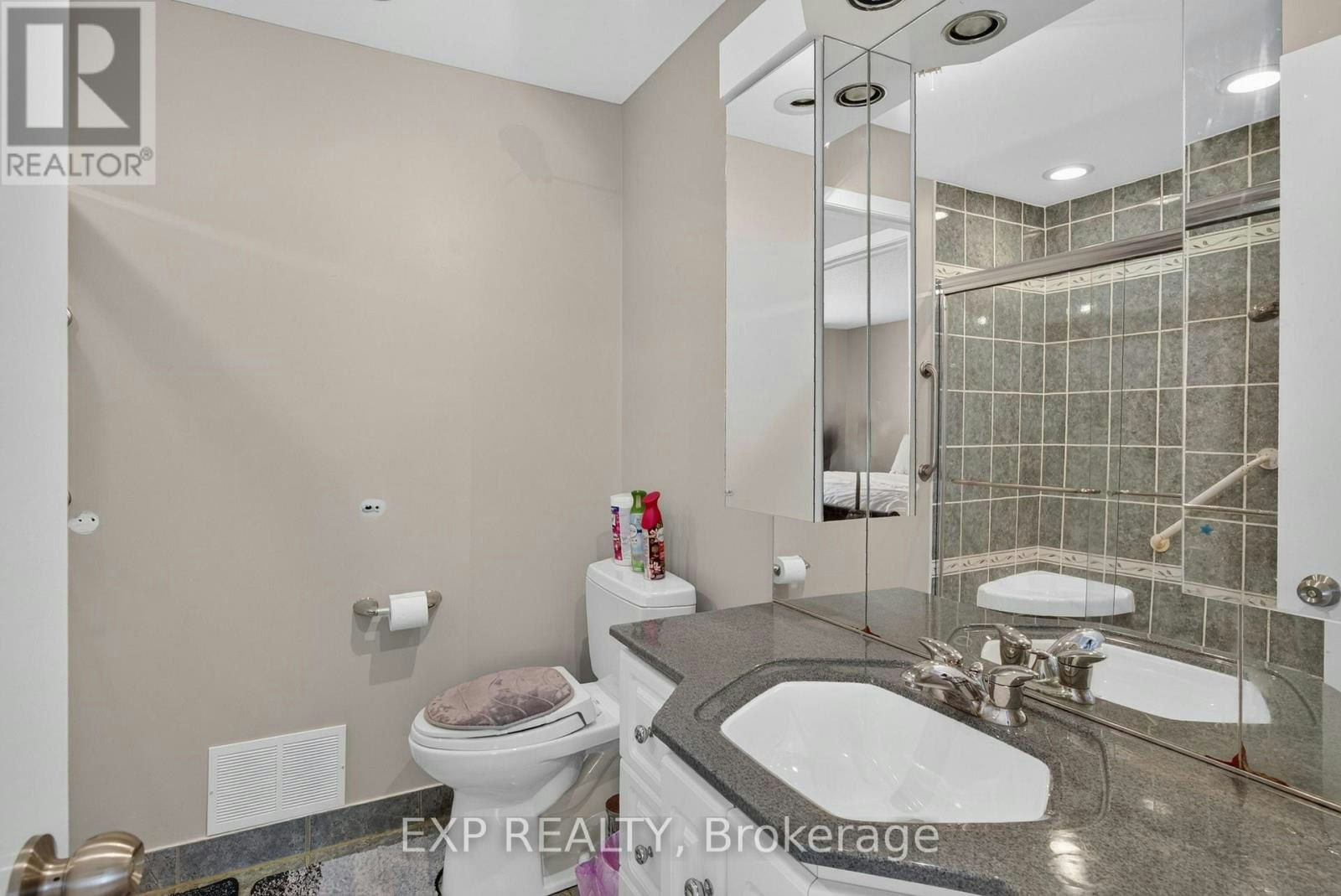 109 Woodfield Drive N, Ottawa, ON, K2G 0A1 - 22