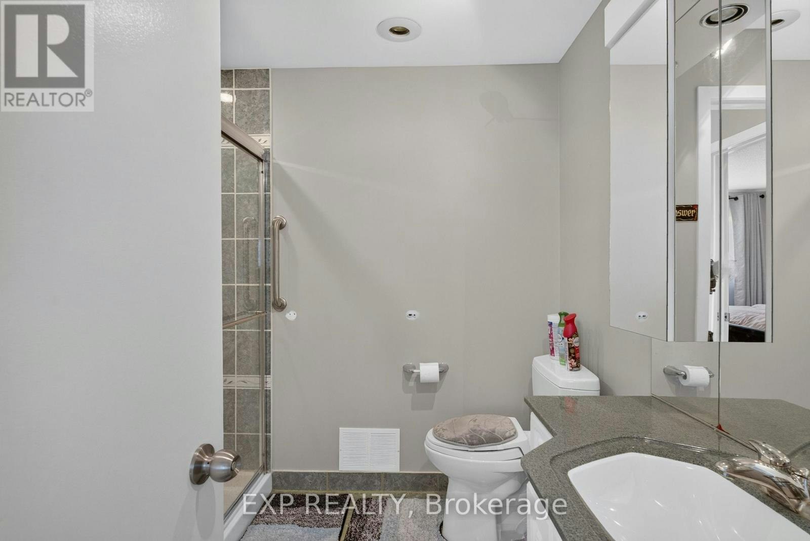 109 Woodfield Drive N, Ottawa, ON, K2G 0A1 - 23