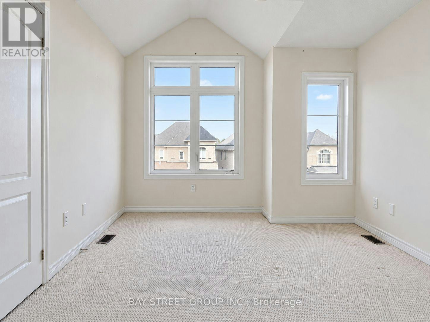 22 John Smith Street, East Gwillimbury, ON, L9N 0S7 - 23
