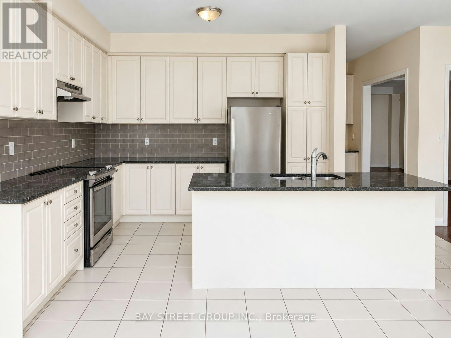 22 John Smith Street, East Gwillimbury, ON, L9N 0S7 - 13