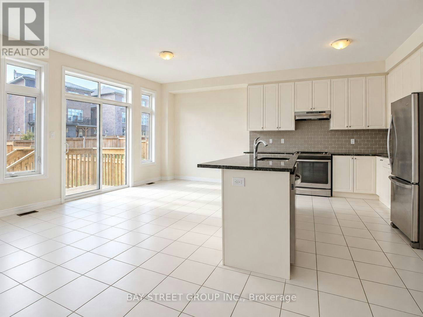 22 John Smith Street, East Gwillimbury, ON, L9N 0S7 - 12
