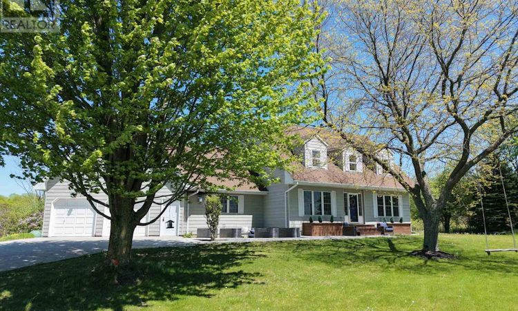 2 Algonquin Heights Court