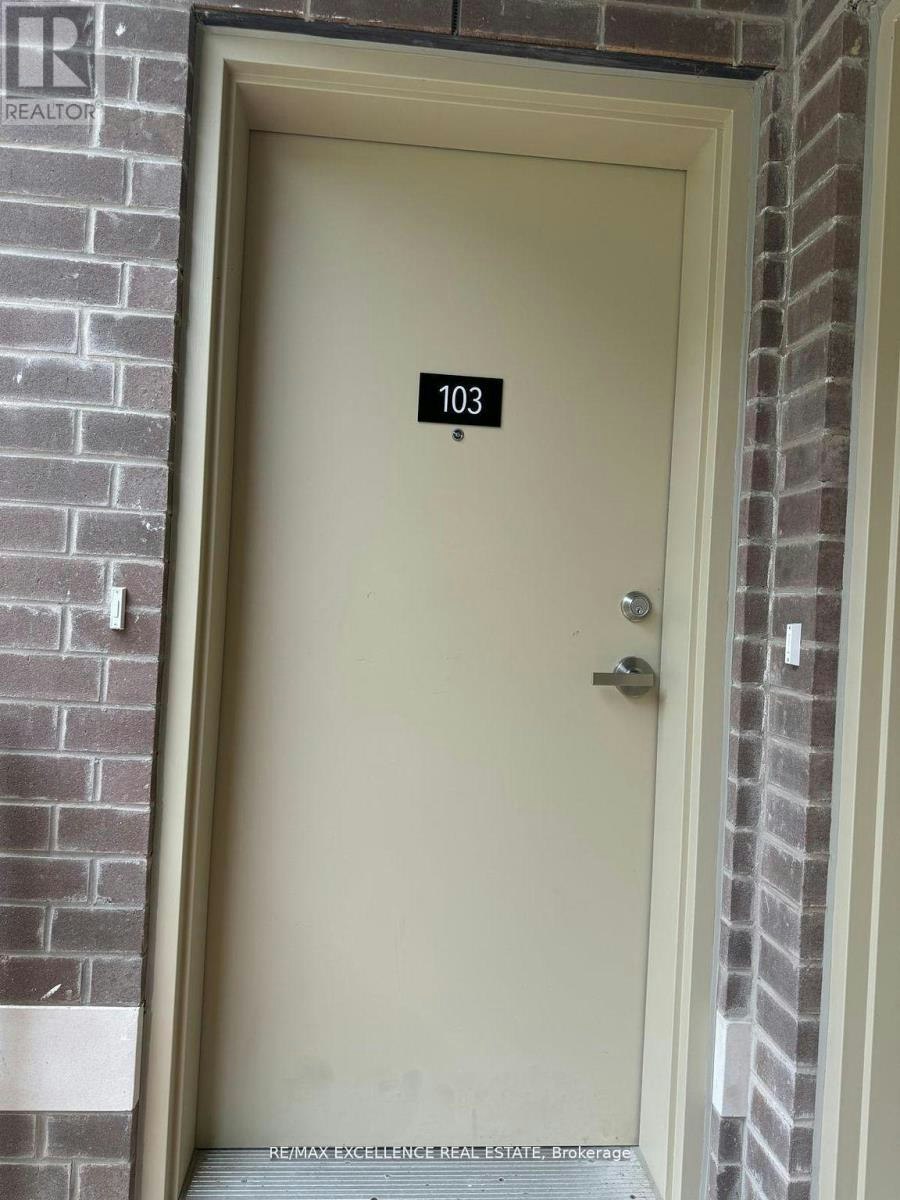 103-30 William Jackson Way, Toronto, ON, M8X 2J4 - 2
