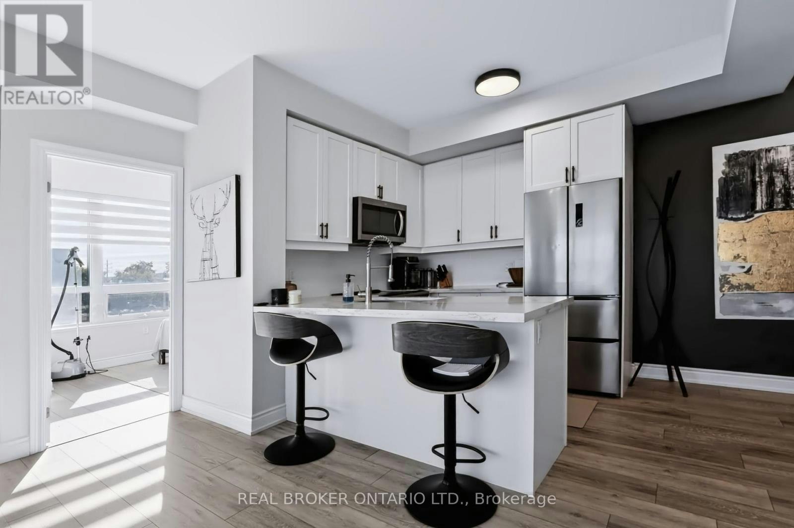 204-1050 Main Street E, Milton, ON, L9T 9M3 - 9