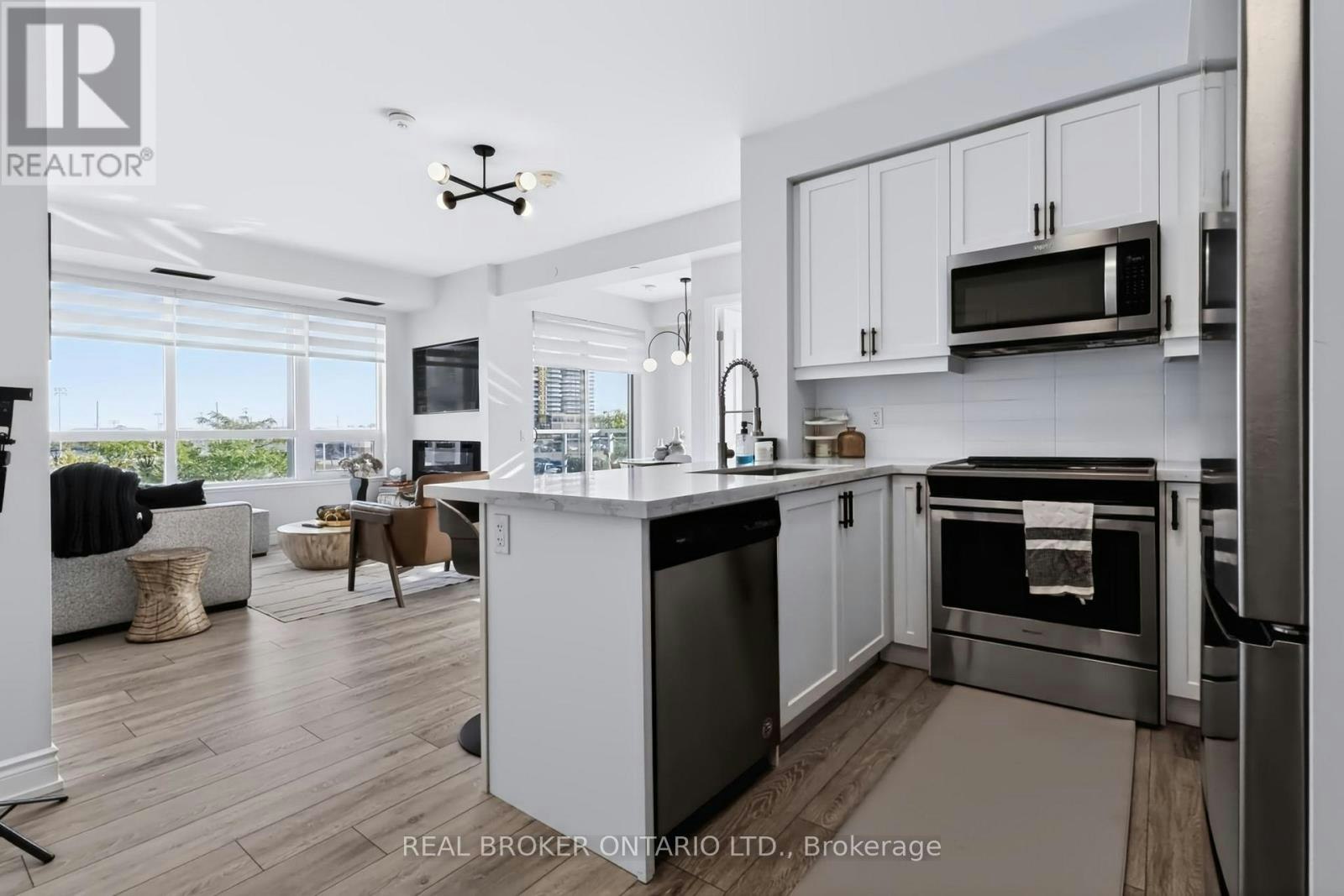 204-1050 Main Street E, Milton, ON, L9T 9M3 - 6