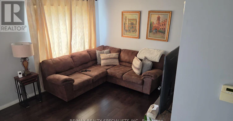 710 Thompson Road, Milton, ON, L9T 0C8 - 2