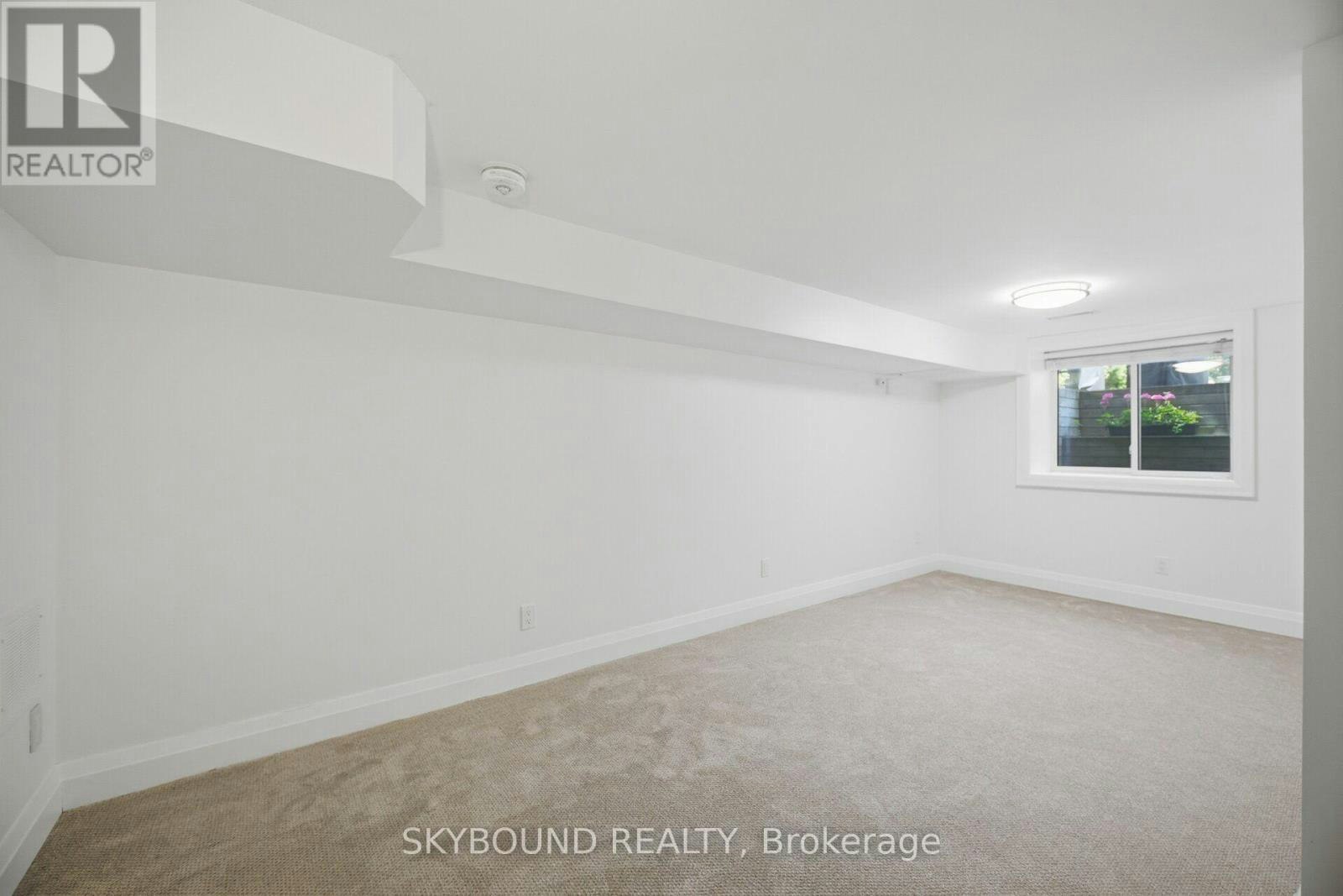 LOWER-243 Keele Street, Toronto, ON, M6P 2K1 - 13
