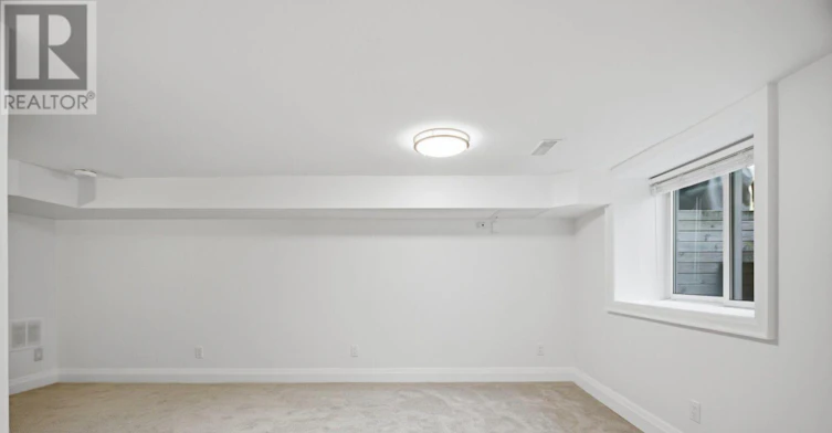 LOWER-243 Keele Street, Toronto, ON, M6P 2K1 - 10