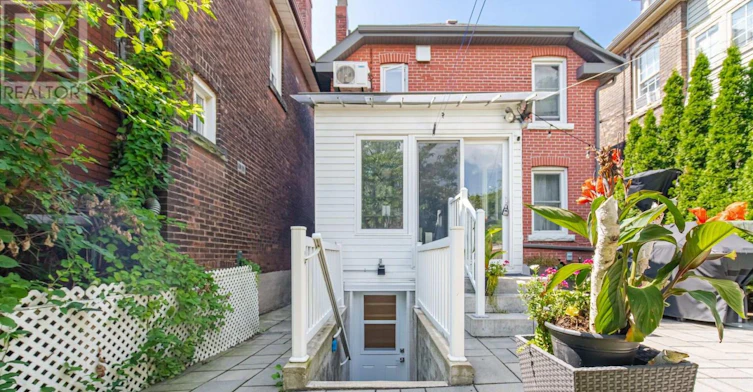 LOWER-243 Keele Street, Toronto, ON, M6P 2K1 - 2