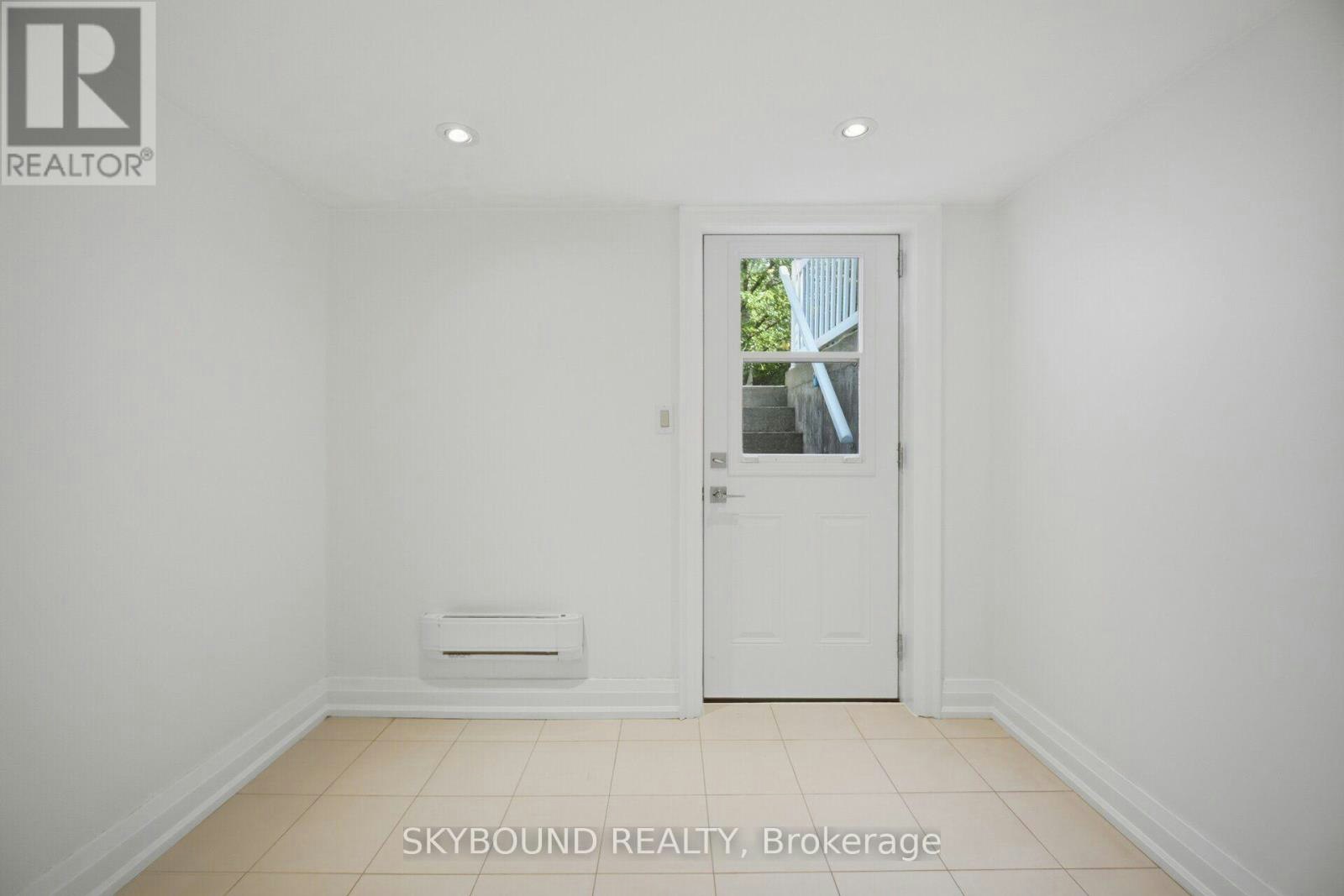 LOWER-243 Keele Street, Toronto, ON, M6P 2K1 - 3