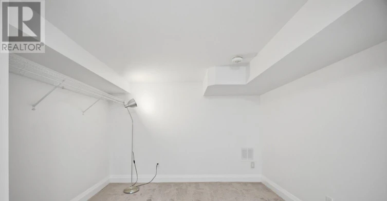 LOWER-243 Keele Street, Toronto, ON, M6P 2K1 - 12
