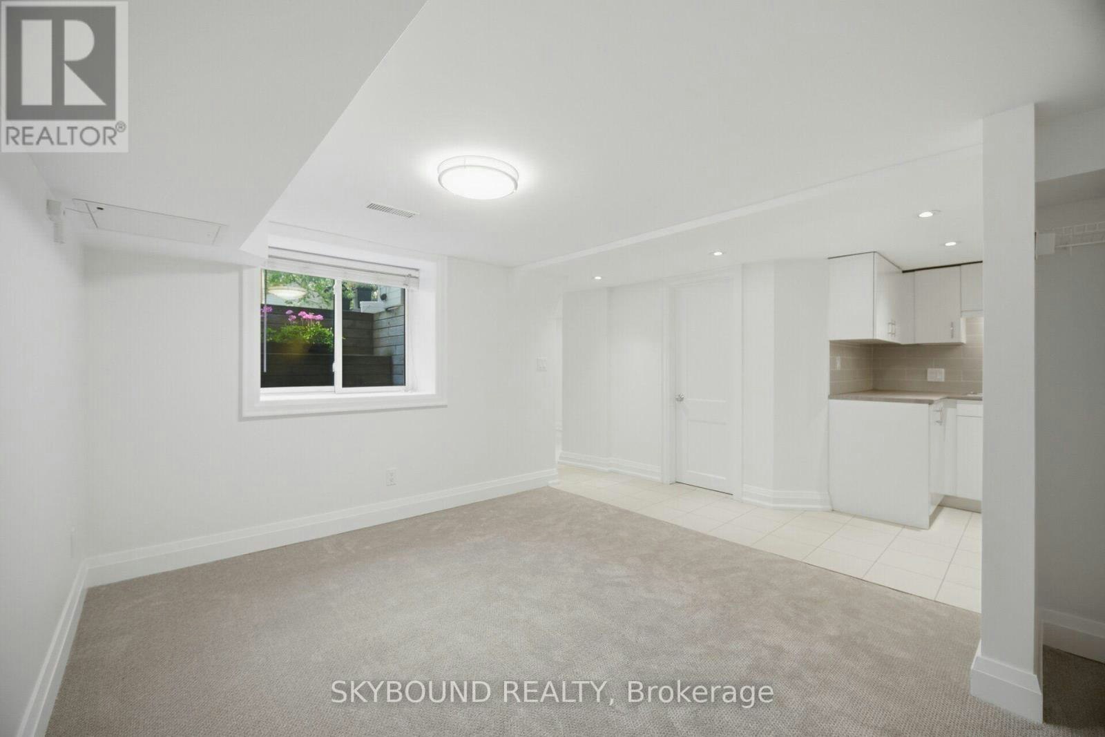 LOWER-243 Keele Street, Toronto, ON, M6P 2K1 - 9