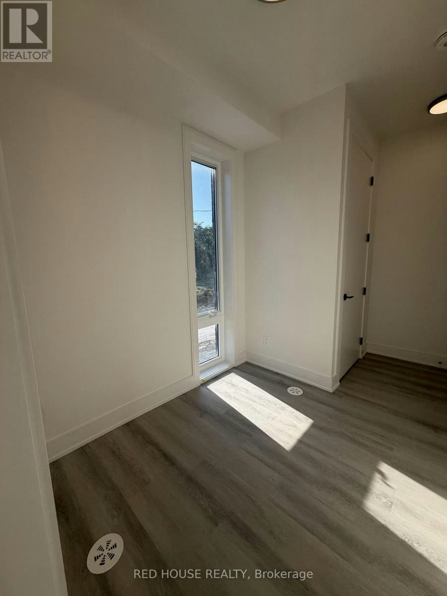 242 Ellis Avenue, St. Catharines, ON, L2P 0H2 - 18