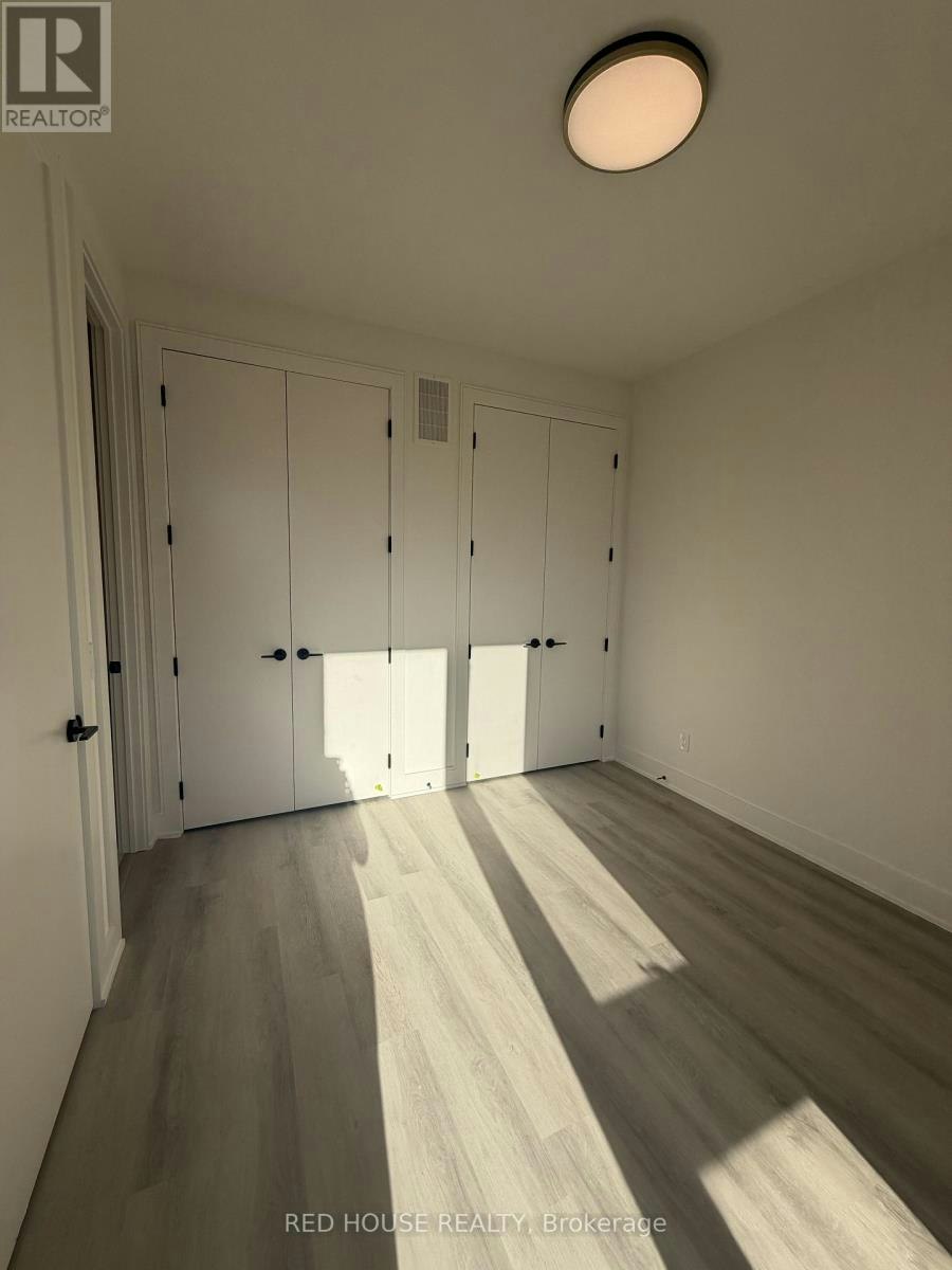 242 Ellis Avenue, St. Catharines, ON, L2P 0H2 - 12