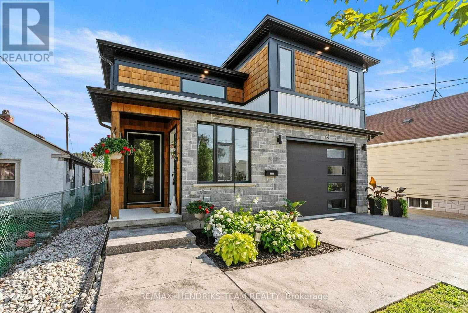 24 Prospect Avenue, St. Catharines, ON, L2M 5K1