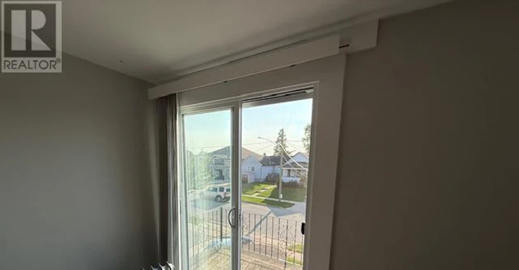 UPPER-12 West Street S, Thorold, ON, L2V 2R6 - 5