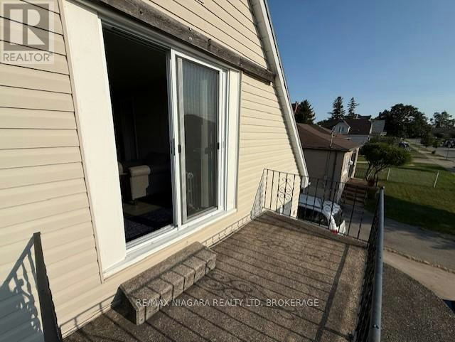 UPPER-12 West Street S, Thorold, ON, L2V 2R6 - 7