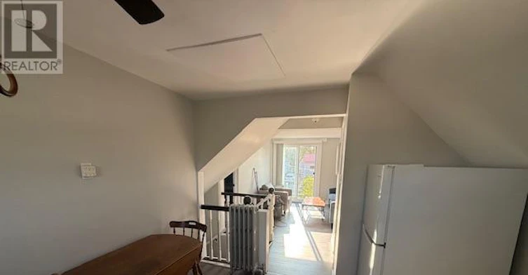 UPPER-12 West Street S, Thorold, ON, L2V 2R6 - 11