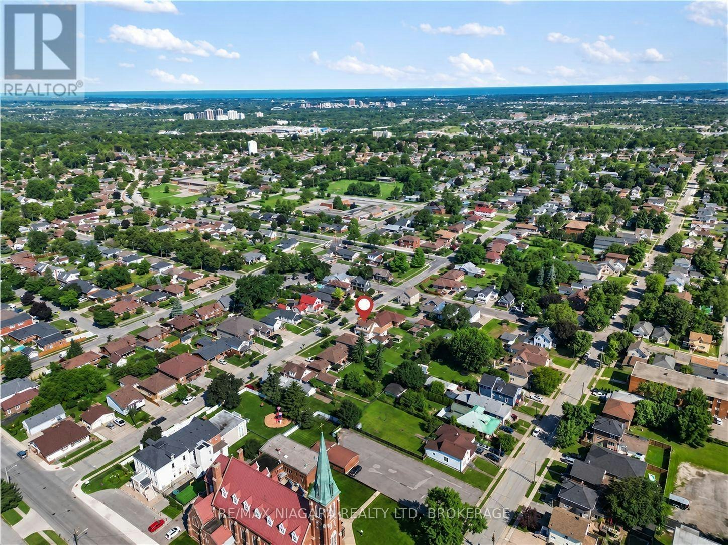 MAIN-12 West Street S, Thorold, ON, L2V 2R6 - 16