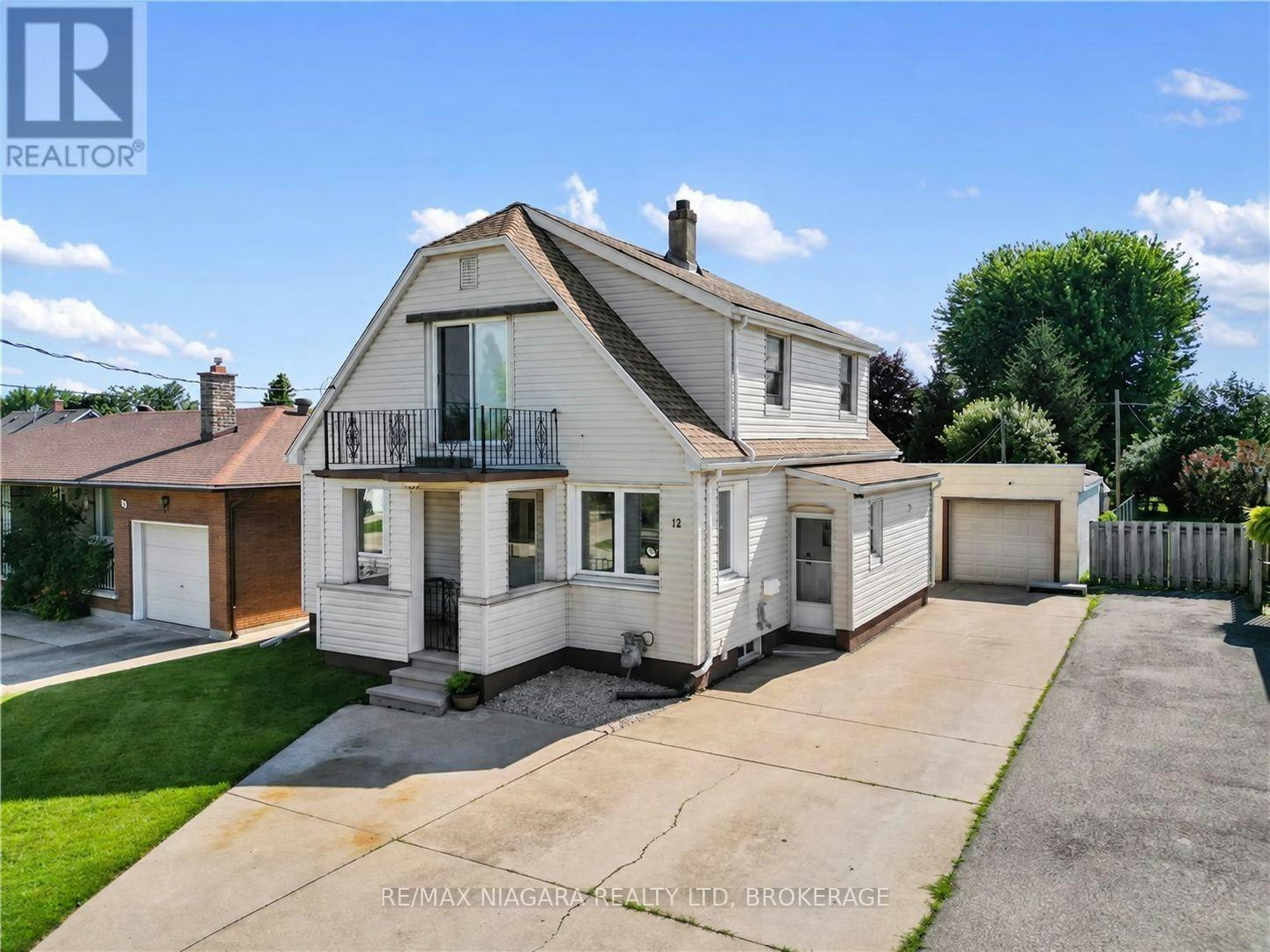 MAIN-12 West Street S, Thorold, ON, L2V 2R6