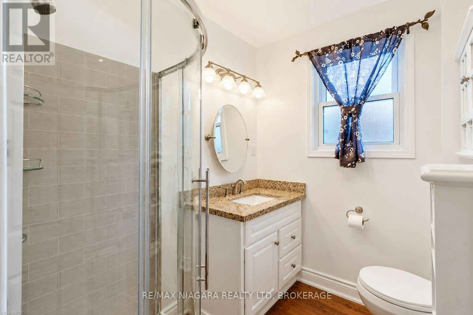 MAIN-12 West Street S, Thorold, ON, L2V 2R6 - 10
