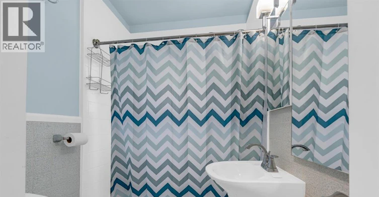 UPPER-2597 Alexis Road, Windsor, ON, N8W 3Z6 - 30