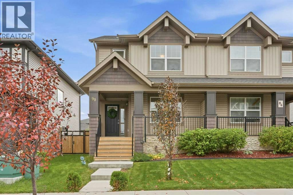 90 Hillcrest Close SW, Airdrie, AB, T4B 4T9