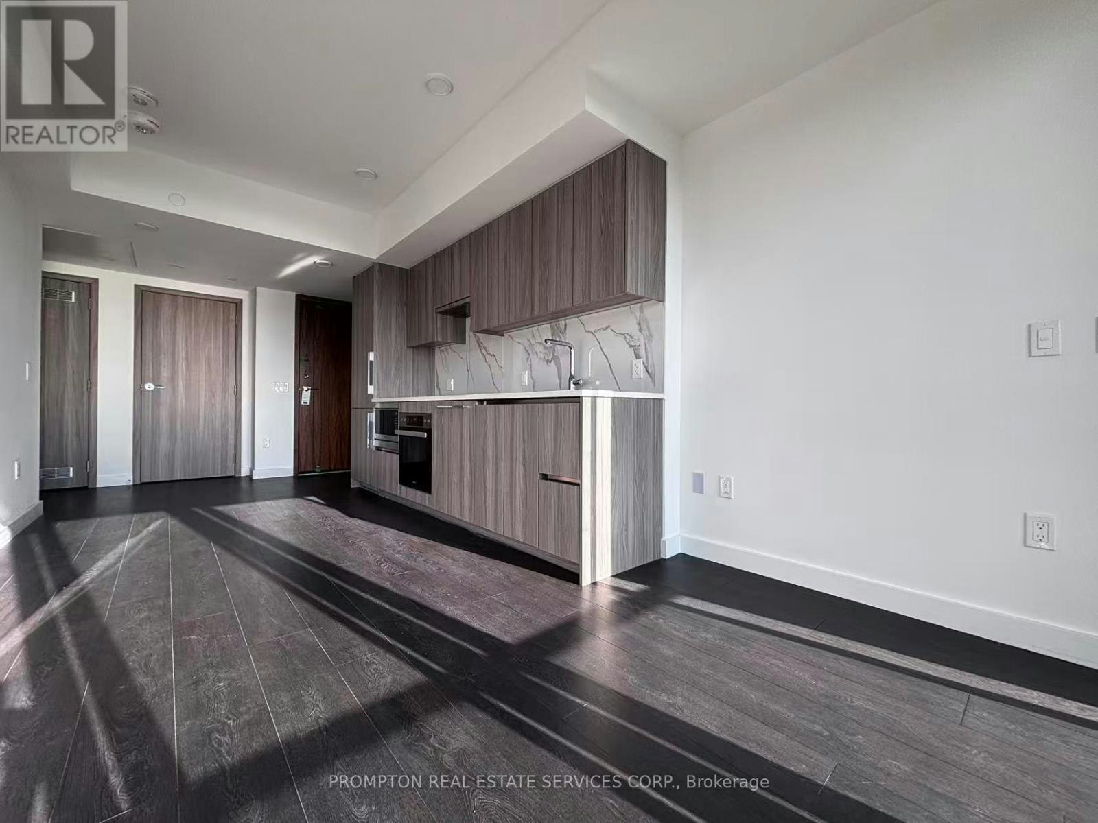 2315-3 Concord Cityplace Way, Toronto, ON, M5V 0X4 - 2