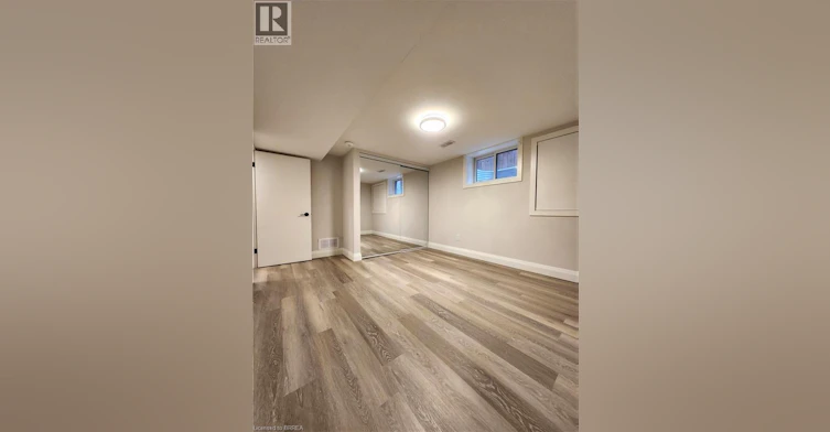 Lower-404 Nelson Street, Brantford, ON, N3S 4E8 - 17