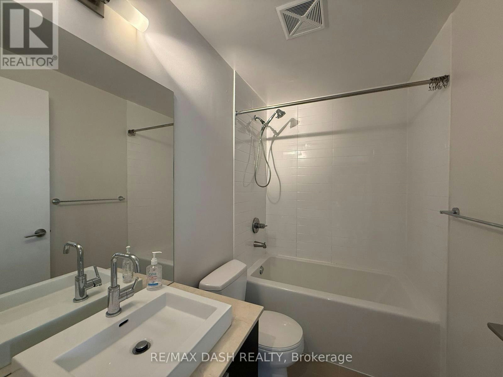 909-105 The Queensway Avenue, Toronto, ON, M6S 5B5 - 22