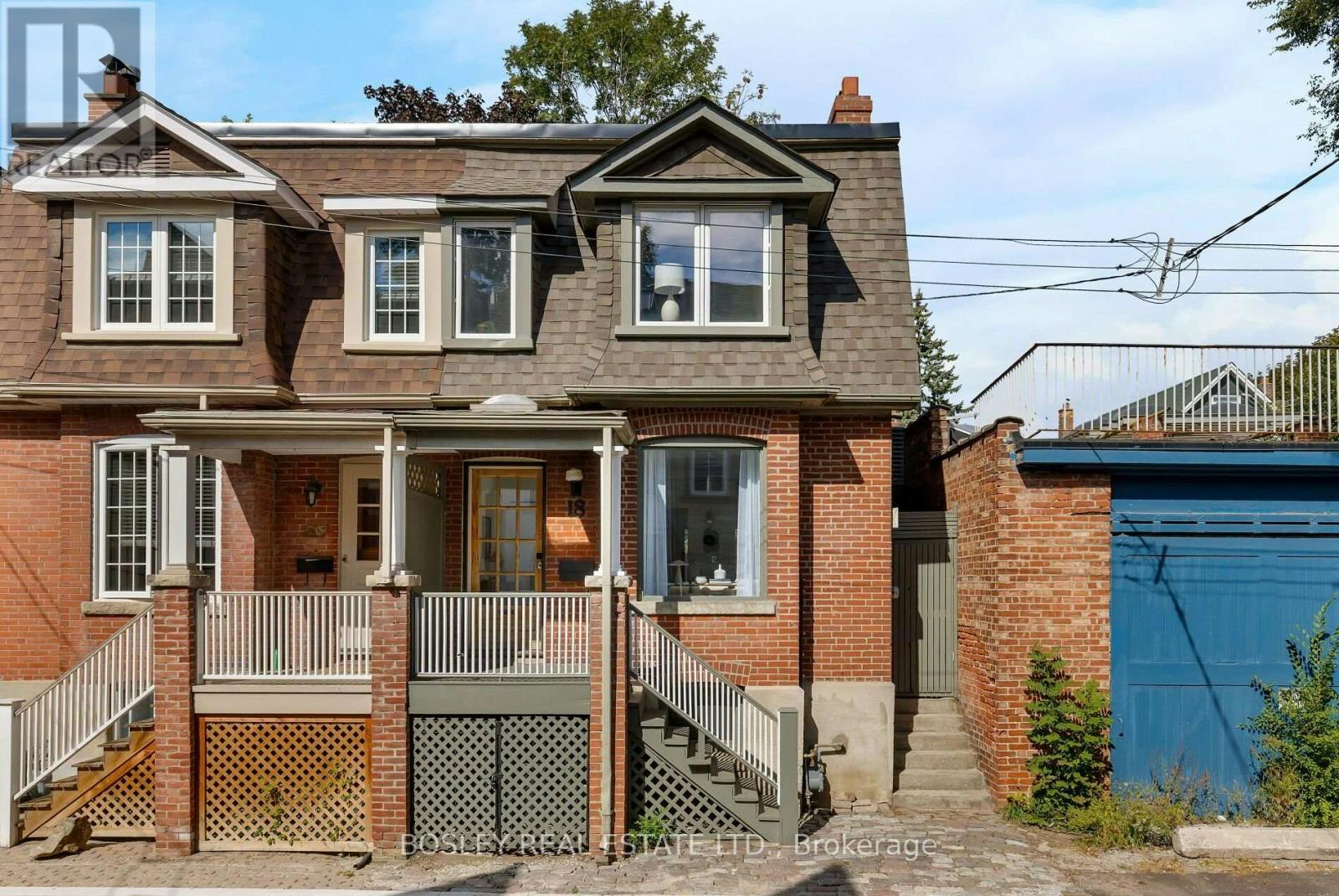 18 Virtue Street, Toronto, ON, M6R 1C2