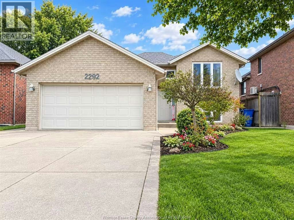 2292 Askin Avenue, Windsor, ON, N9B 3Y4