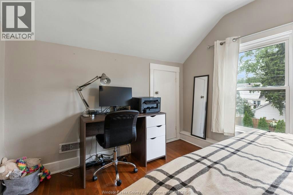 2457 Turner, Windsor, ON, N8W 3K9 - 18