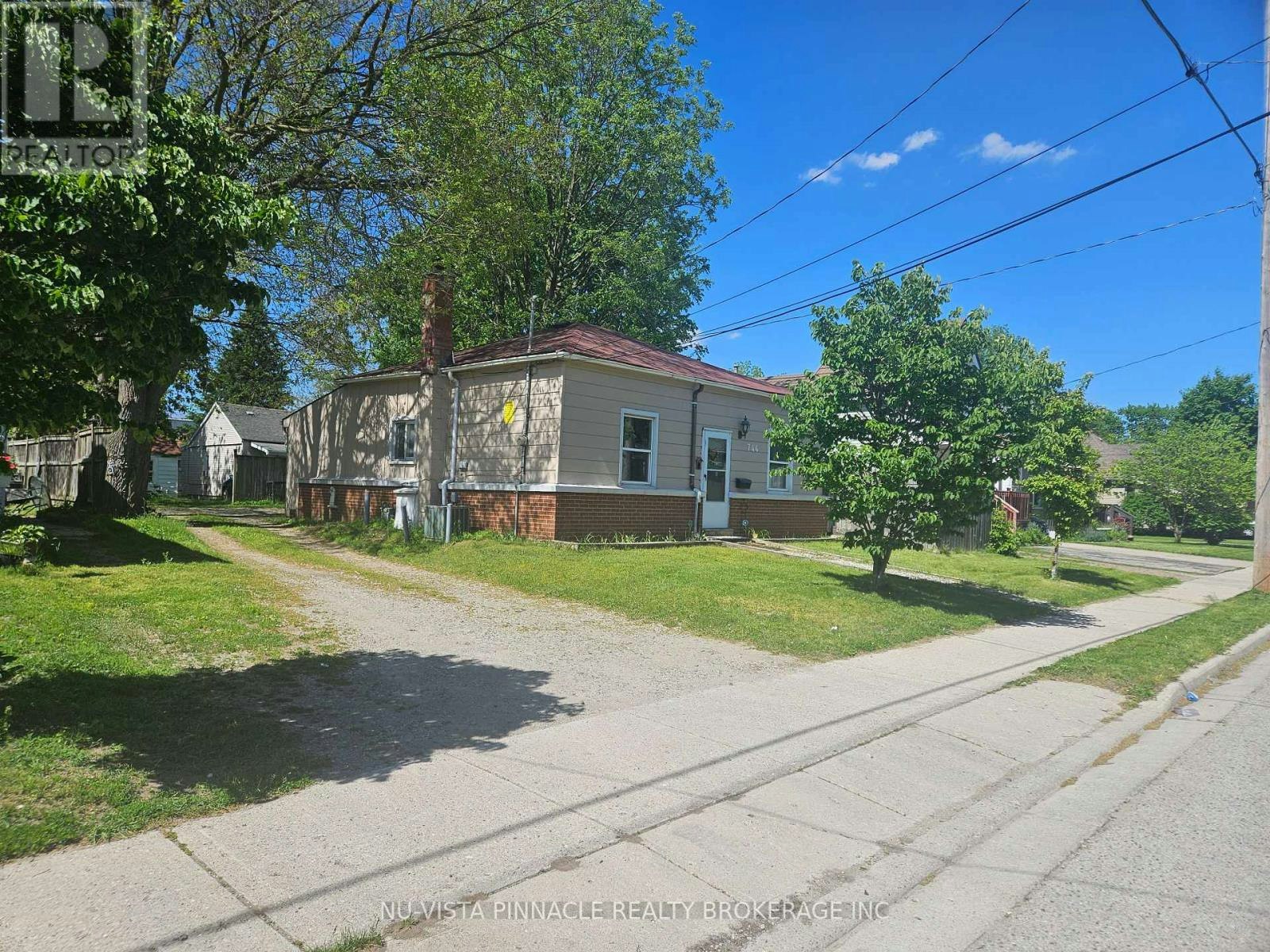744 Little Grey Street, London, ON, N5Z 1P1