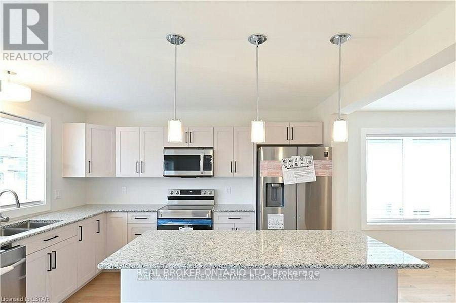 83 Renaissance Drive, St. Thomas, ON, N5R 0K1 - 4