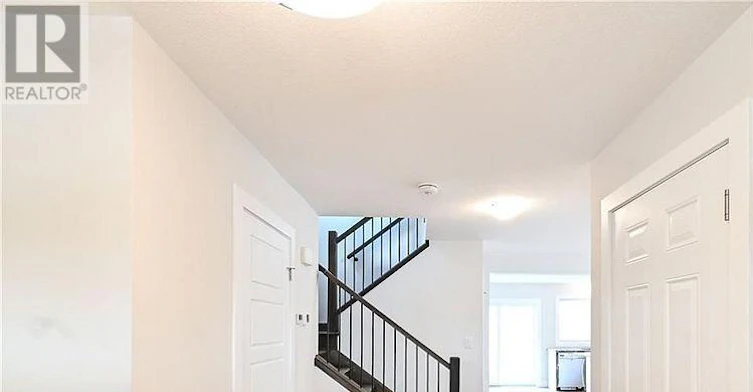 83 Renaissance Drive, St. Thomas, ON, N5R 0K1 - 2