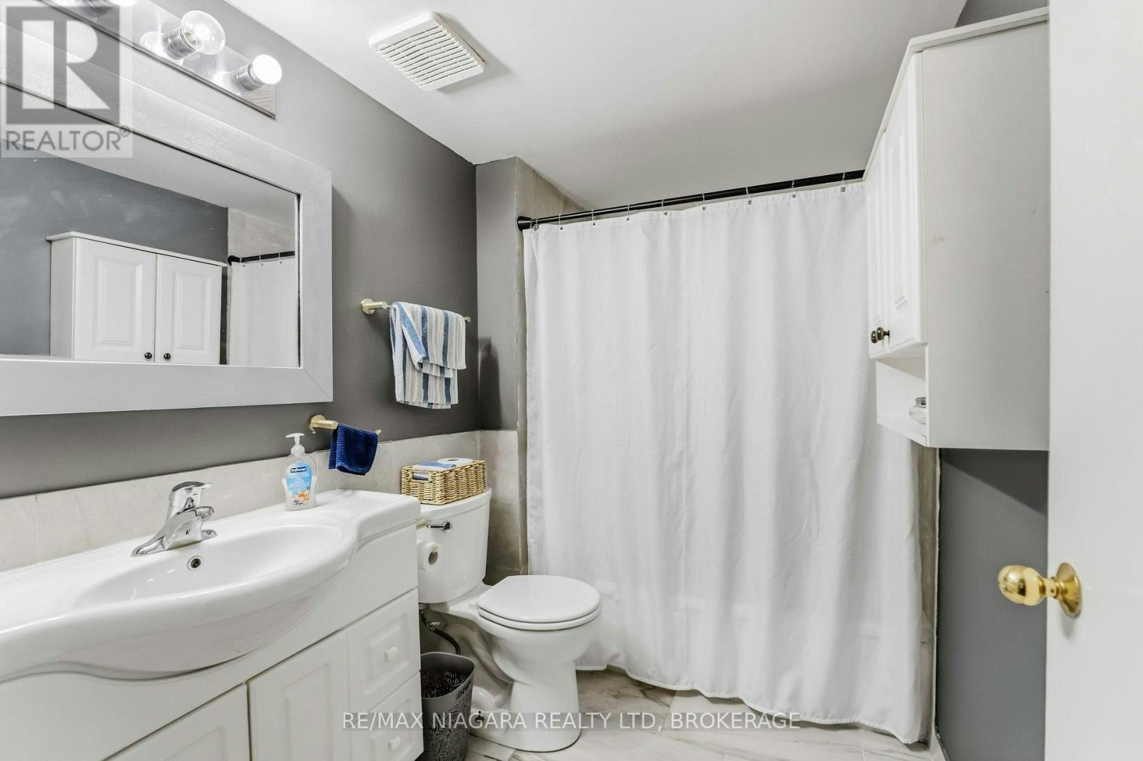101-78 Roehampton Avenue, St. Catharines, ON, L2M 7W9 - 11